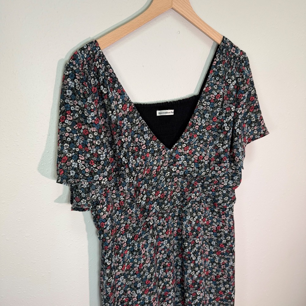 Abercrombie & Fitch Mini Dress Womens XL Black Floral Smocked Boho Cottagecore - Picture 4 of 16
